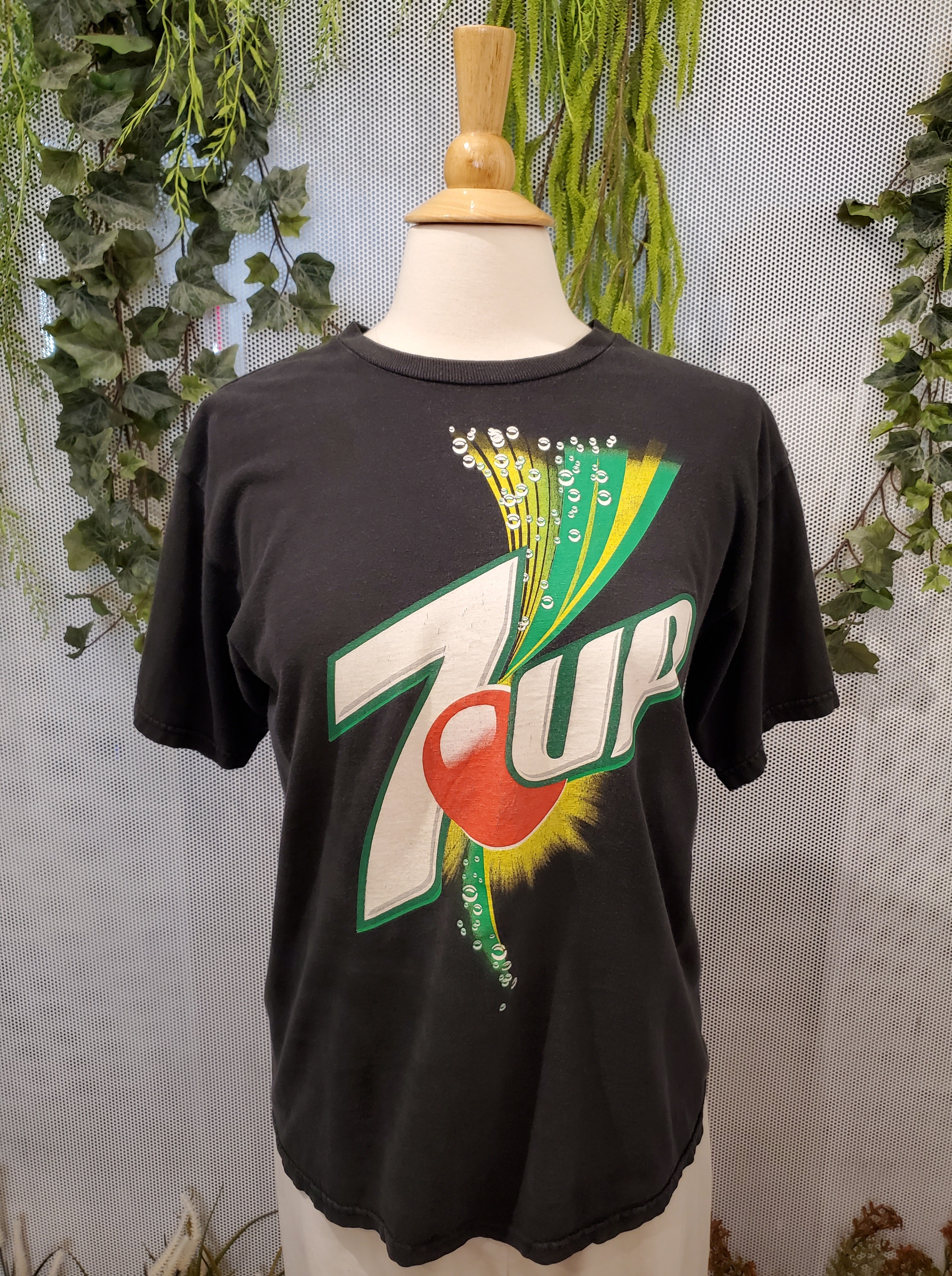 1990’s 7UP T Shirt