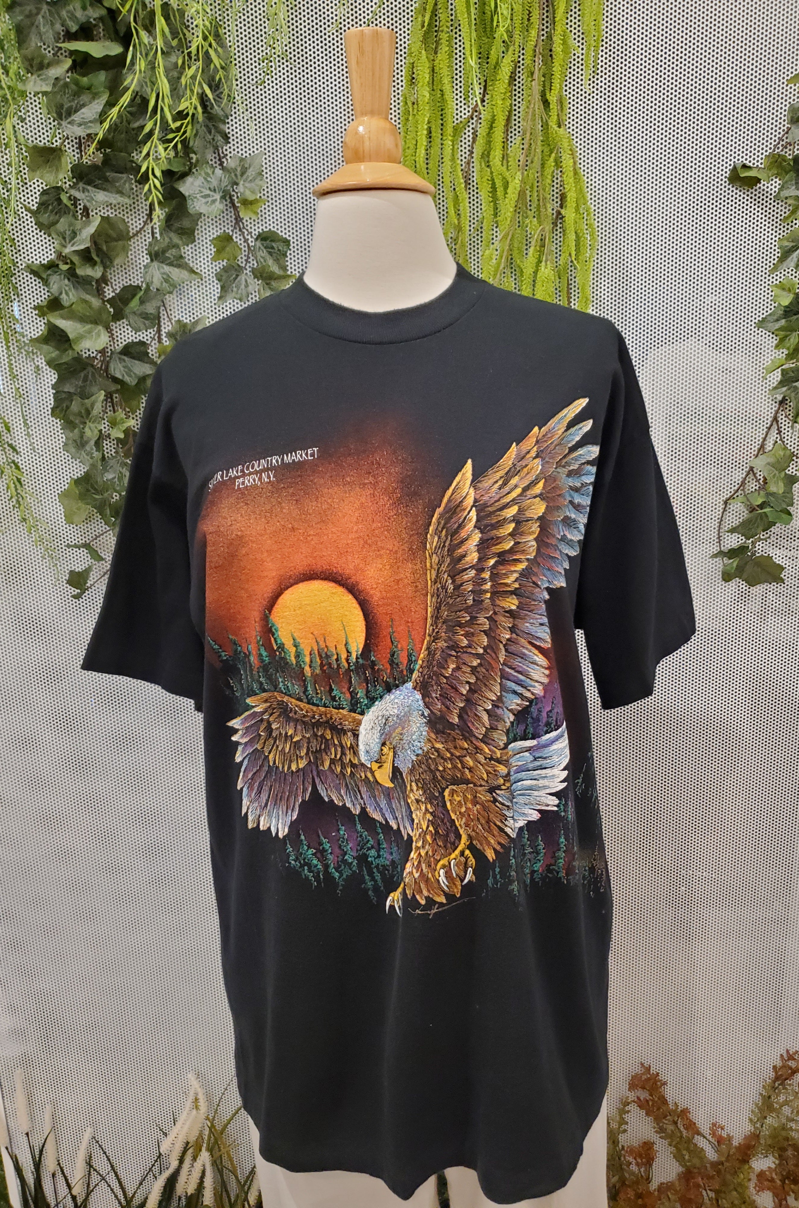 1990’s Eagle Themed T Shirt