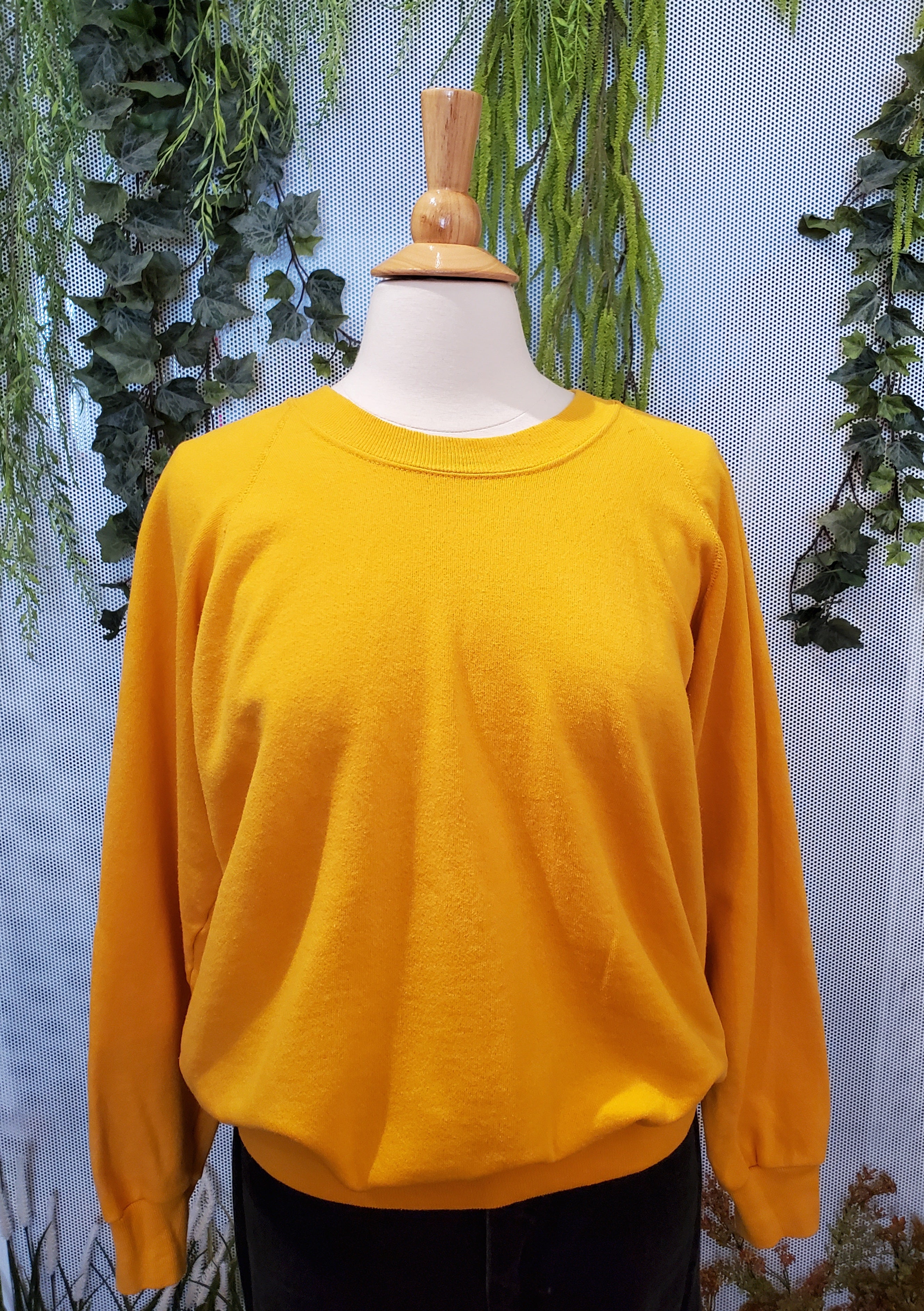 1990’s Yellow Sweatshirt