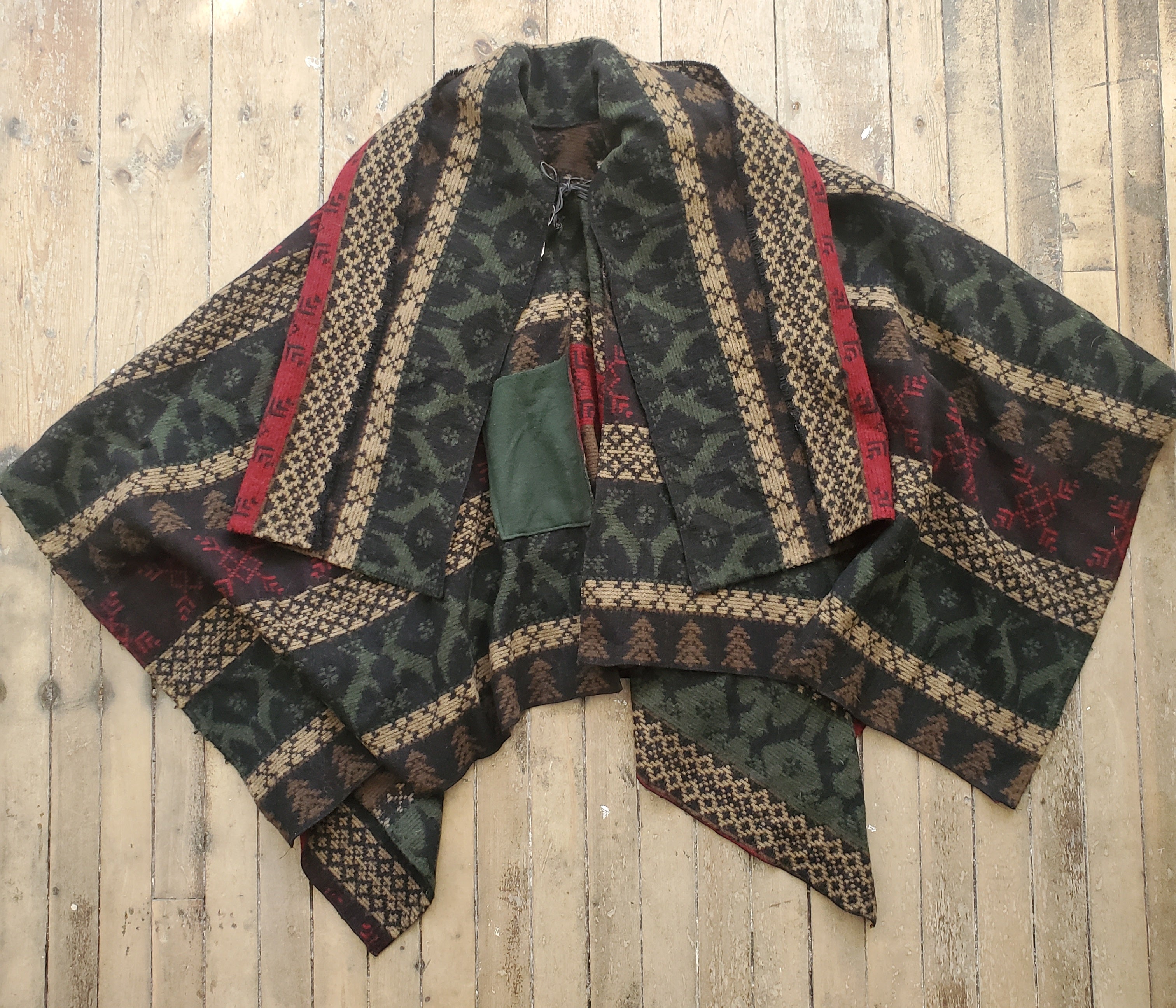 1960’s Nature Themed Poncho